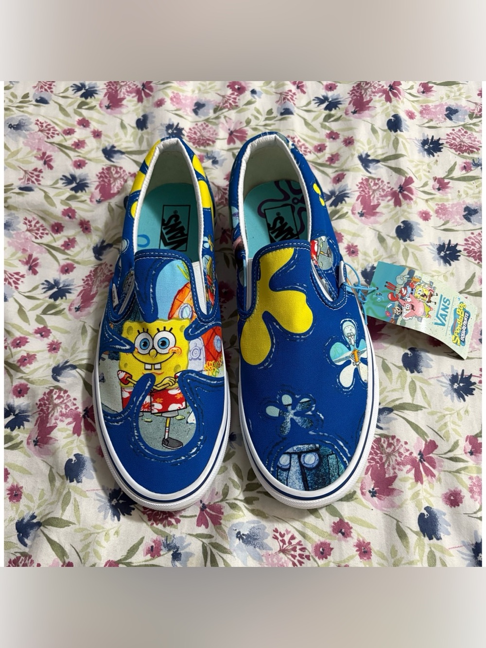Vans spongebob squarepants x classic slip on alohabob